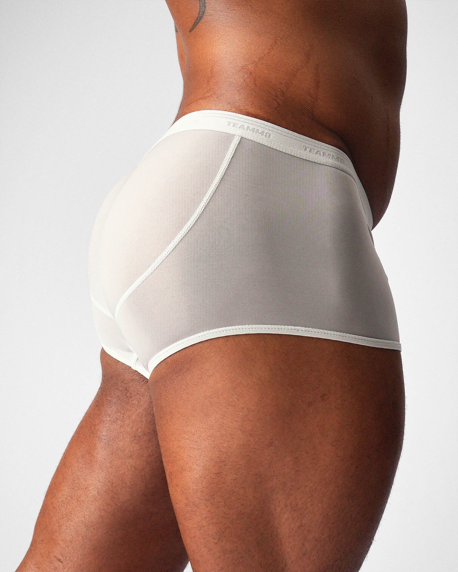 TEAMM8 Allure Sheer Trunk Platinum