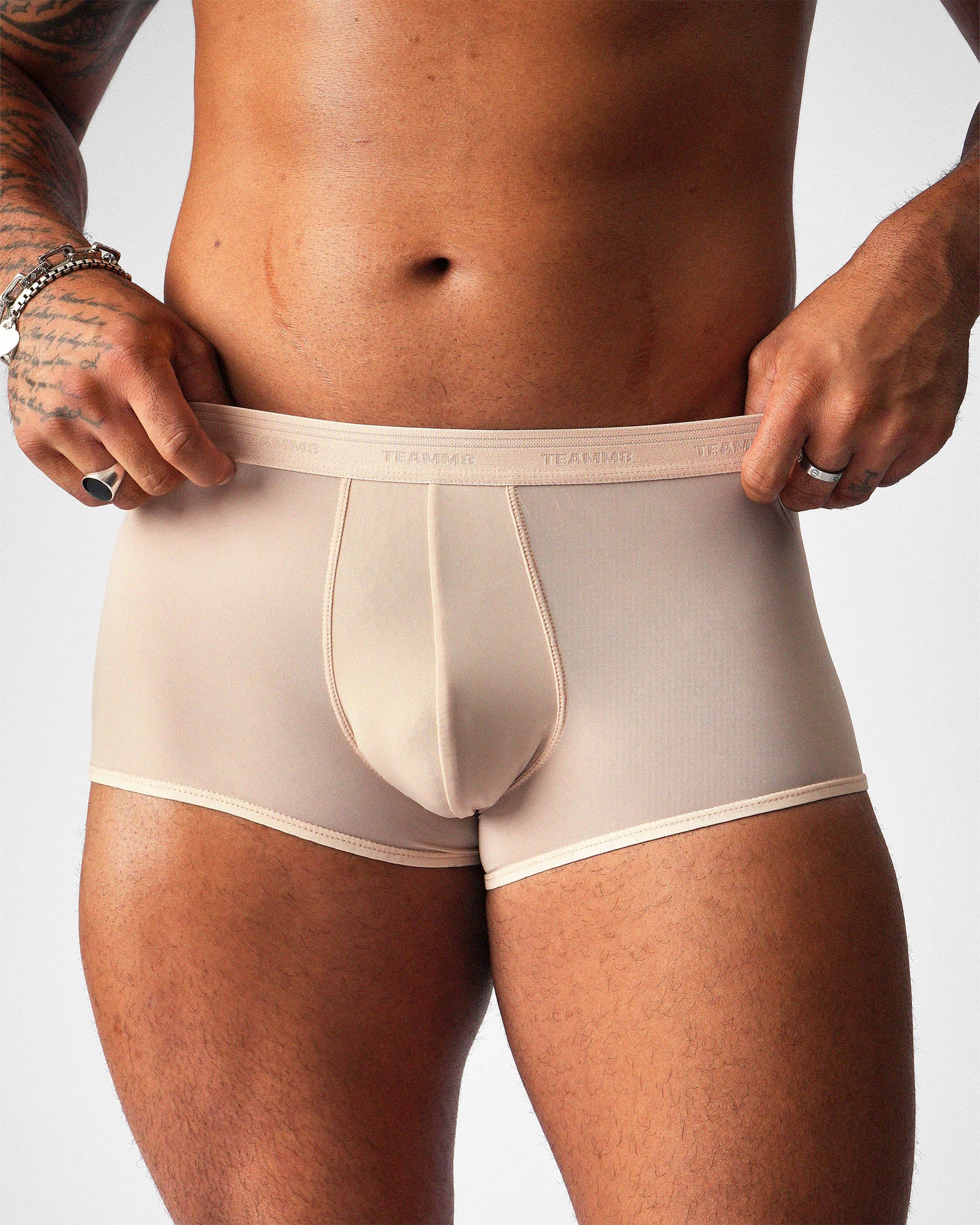 TEAMM8 Allure Sheer Trunk Husk