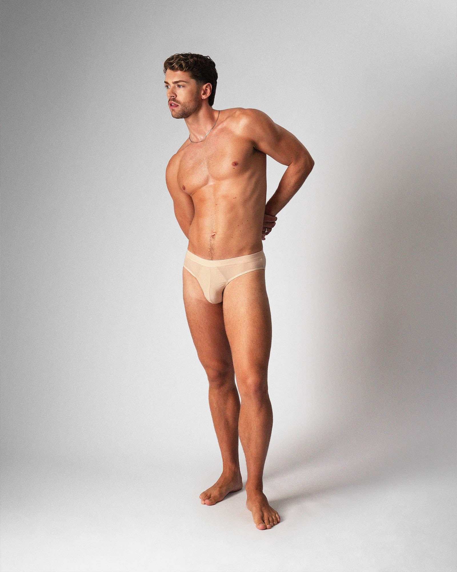 TEAMM8 Allure Sheer Brief Husk