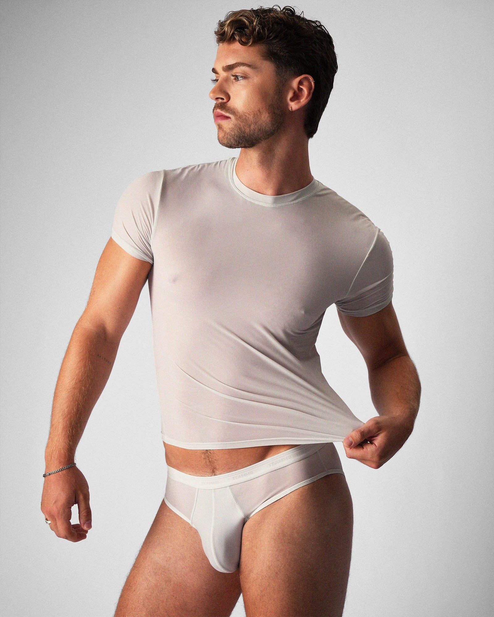 TEAMM8 Allure Sheer Cropped Tee Platinum