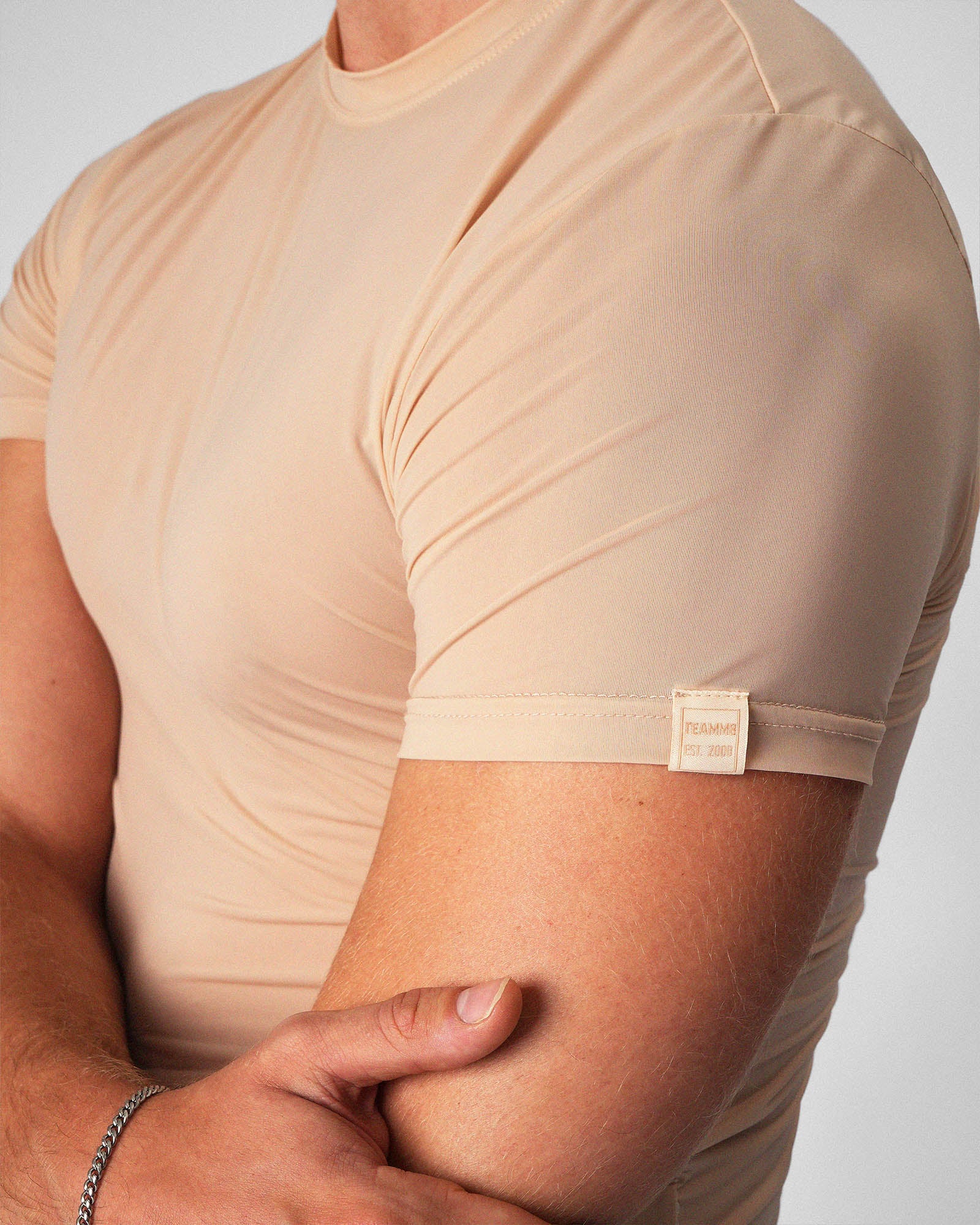 TEAMM8 Allure Sheer Cropped Tee Husk